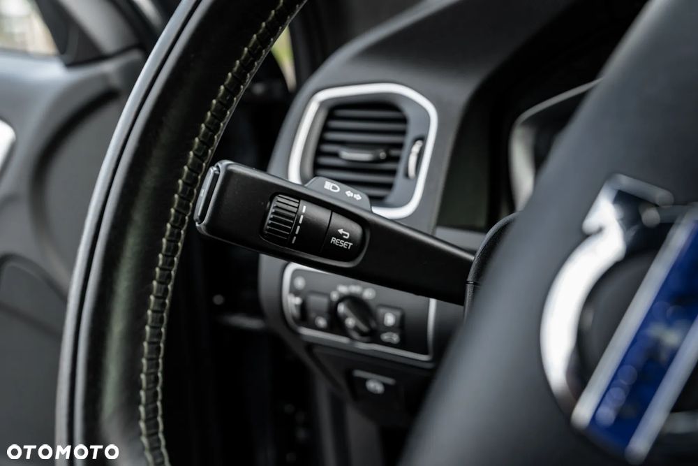 Volvo V60 D3 - 38
