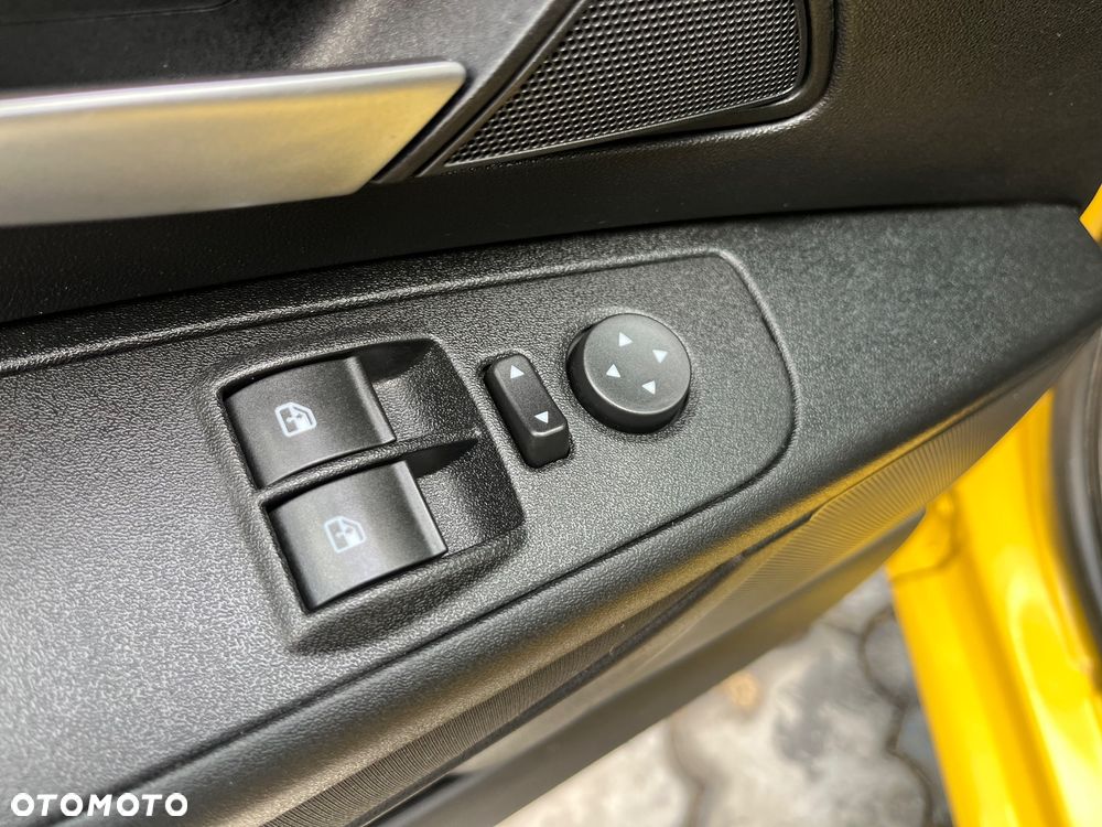 Fiat Grande Punto - 29