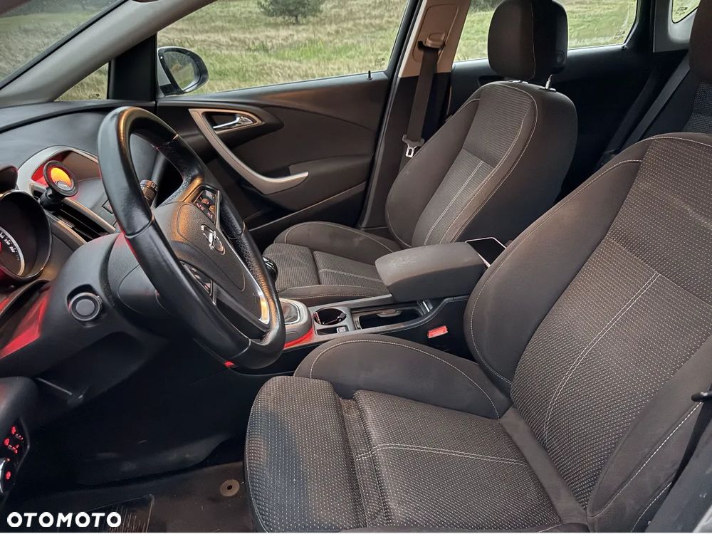 Opel Astra 1.7 CDTI - 9