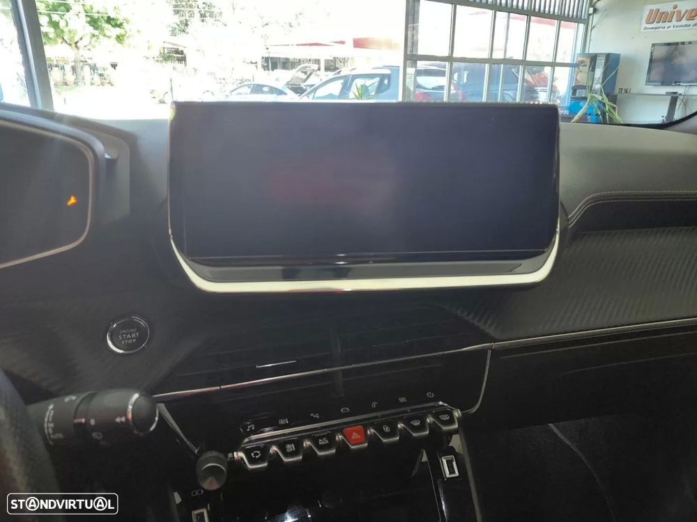 Peugeot 2008 PureTech 130 Stop&Start GT-Line Edition - 20