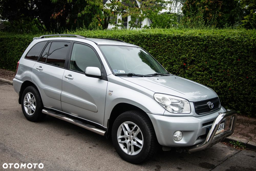 Toyota RAV4 1.8 VVT-i 4x2 - 3