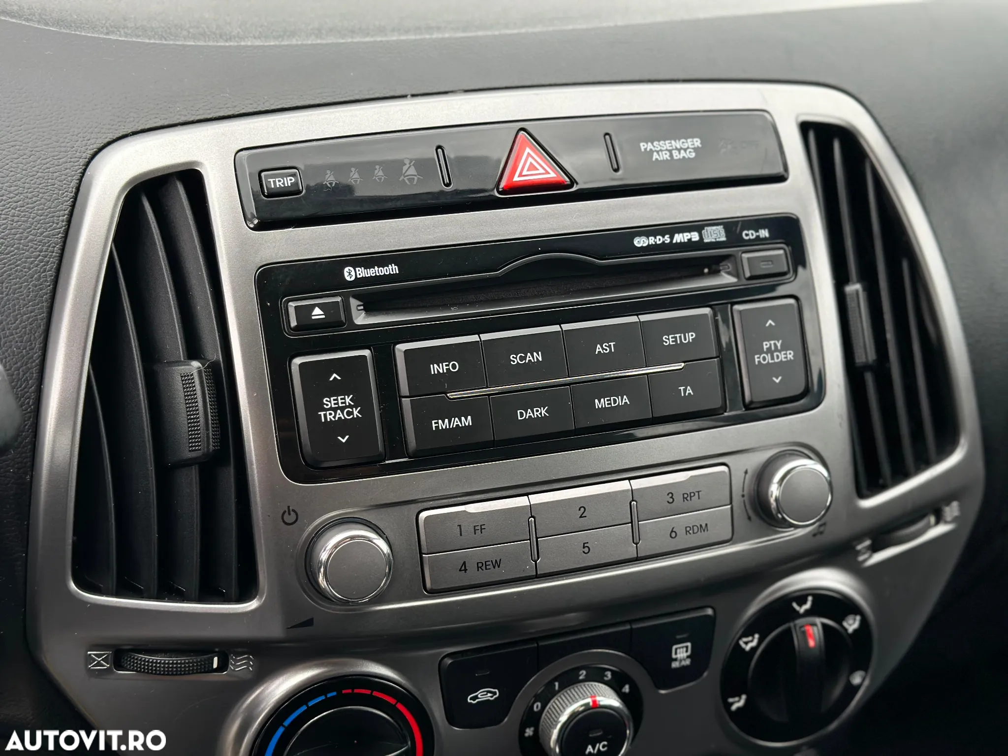 Hyundai i20 - 17
