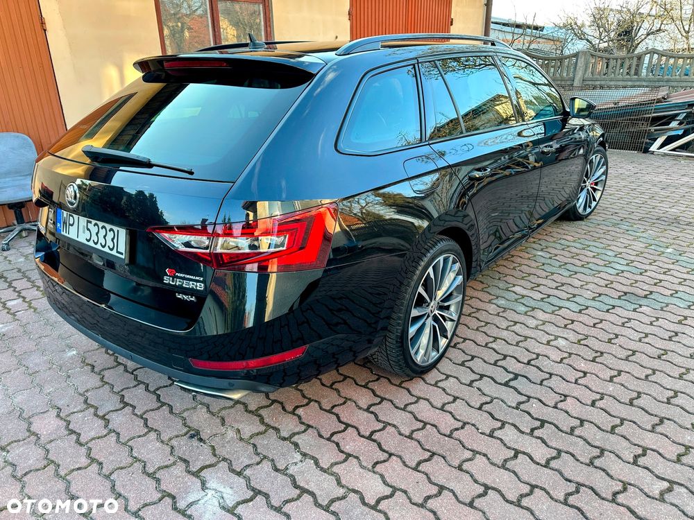 Skoda Superb 2.0 TSI 4x4 Sportline DSG - 4