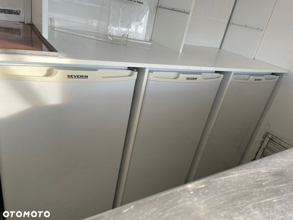 Mercedes-Benz Sprinter - 32