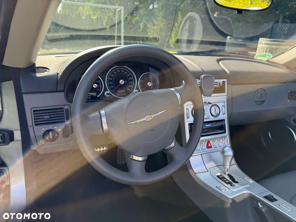 Chrysler Crossfire Standard - 24