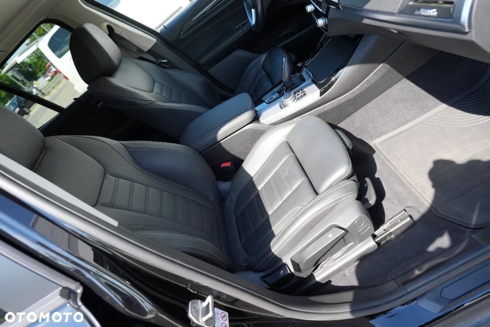BMW X3 xDrive20d - 11