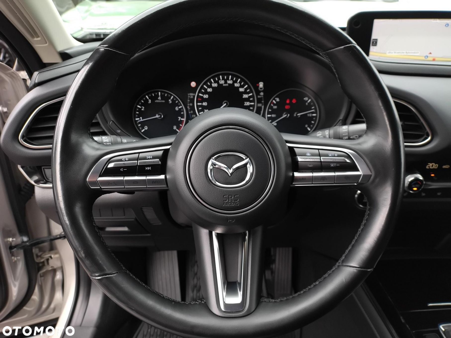 Mazda CX-30 2.0 mHEV Hikari 2WD - 12