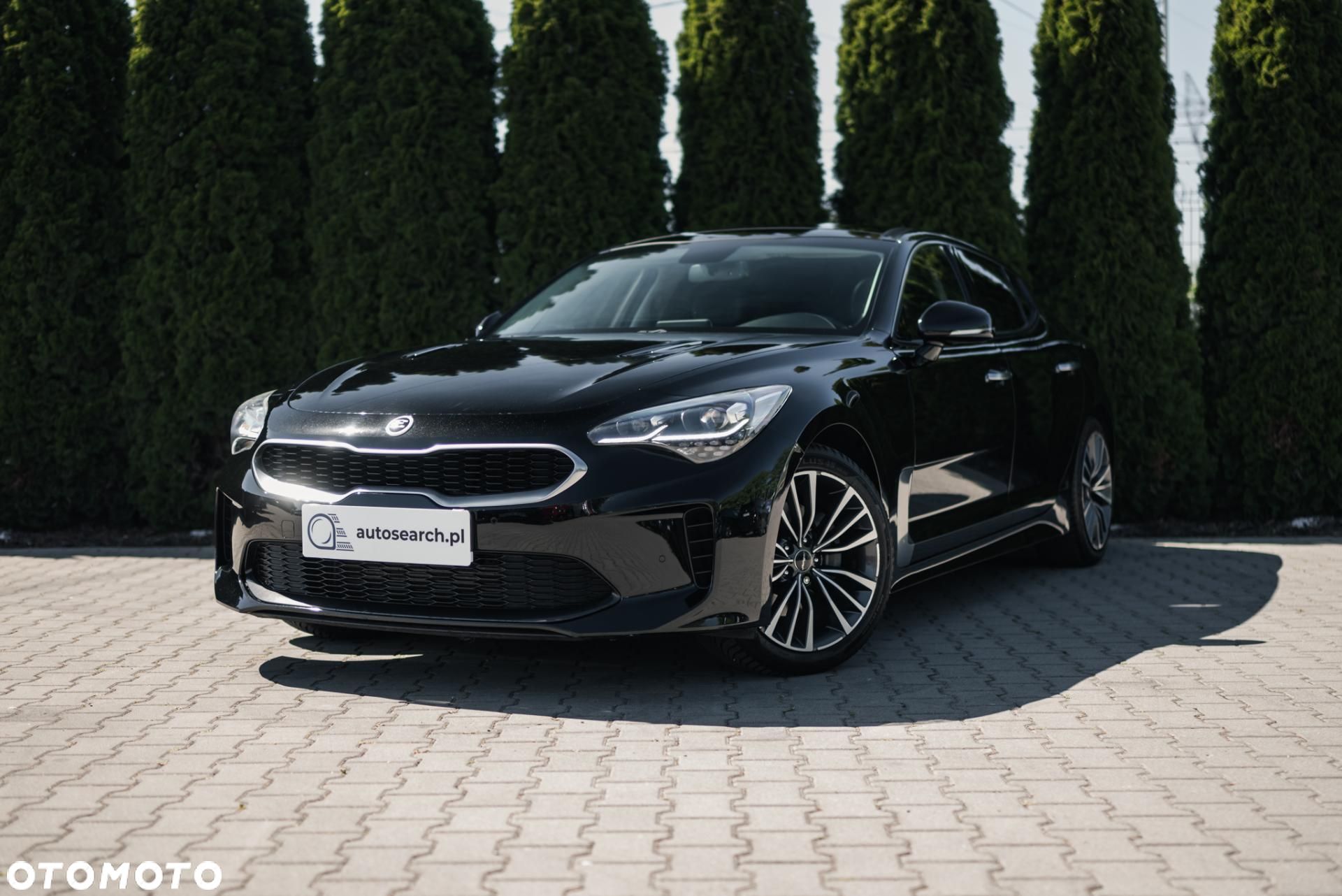 Kia Stinger - 1