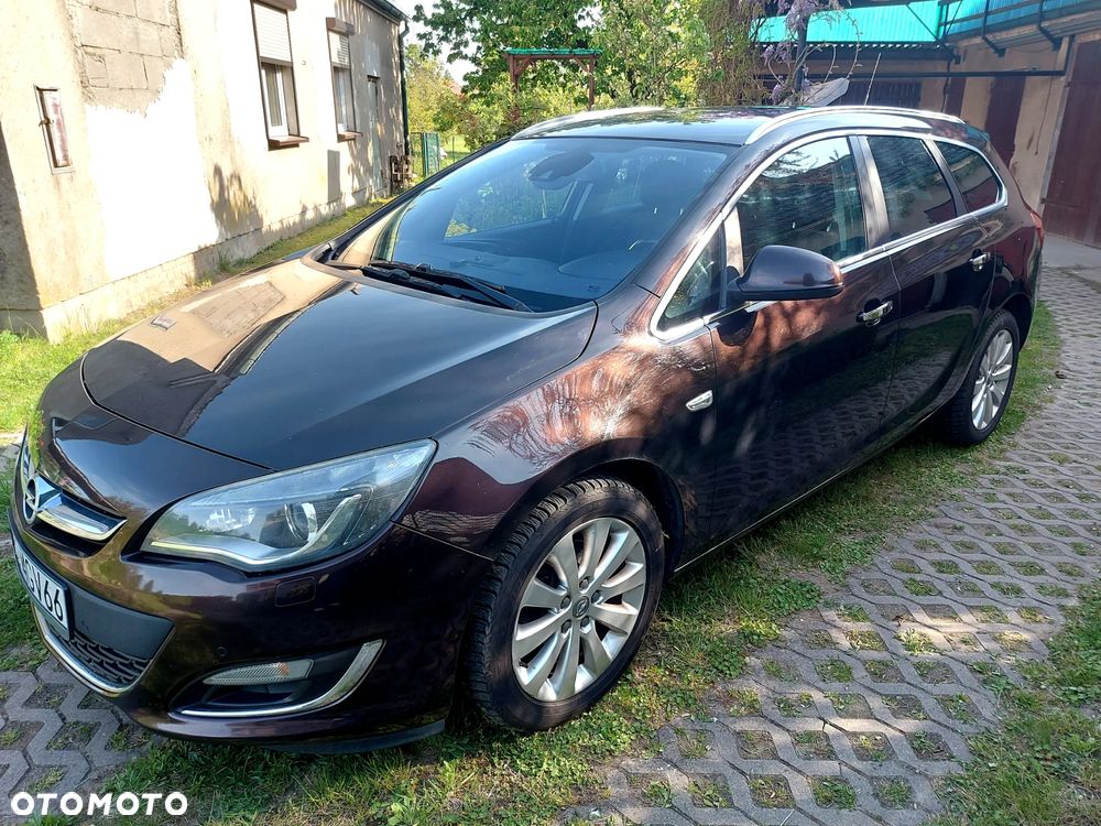 Opel Astra 2.0 CDTI Cosmo - 1