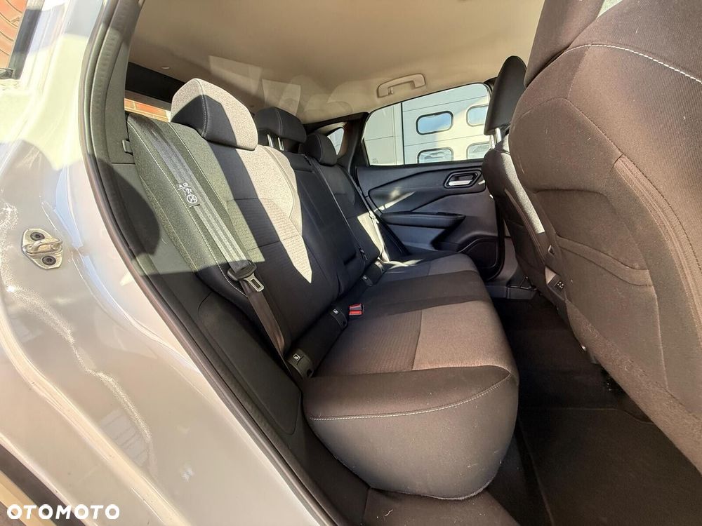 Nissan Qashqai 1.3 DIG-T MHEV N-Connecta Xtronic - 13