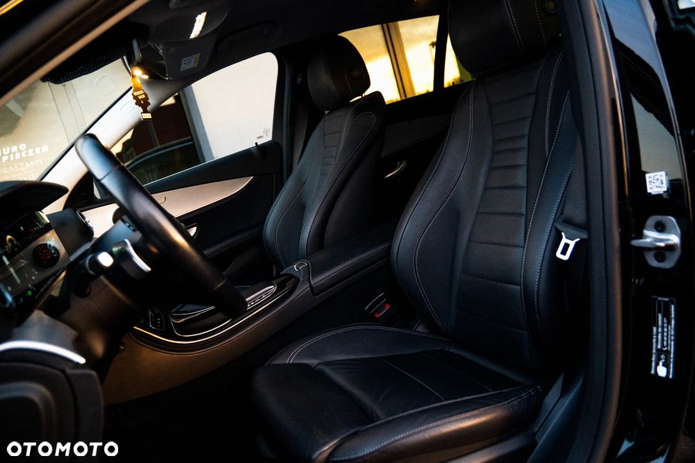 Mercedes-Benz Klasa E 300 AMG/Avantgarde - 13