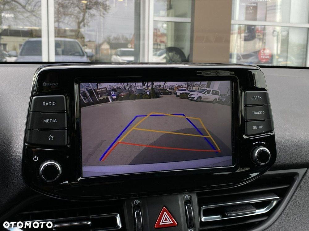 Hyundai i30 - 24