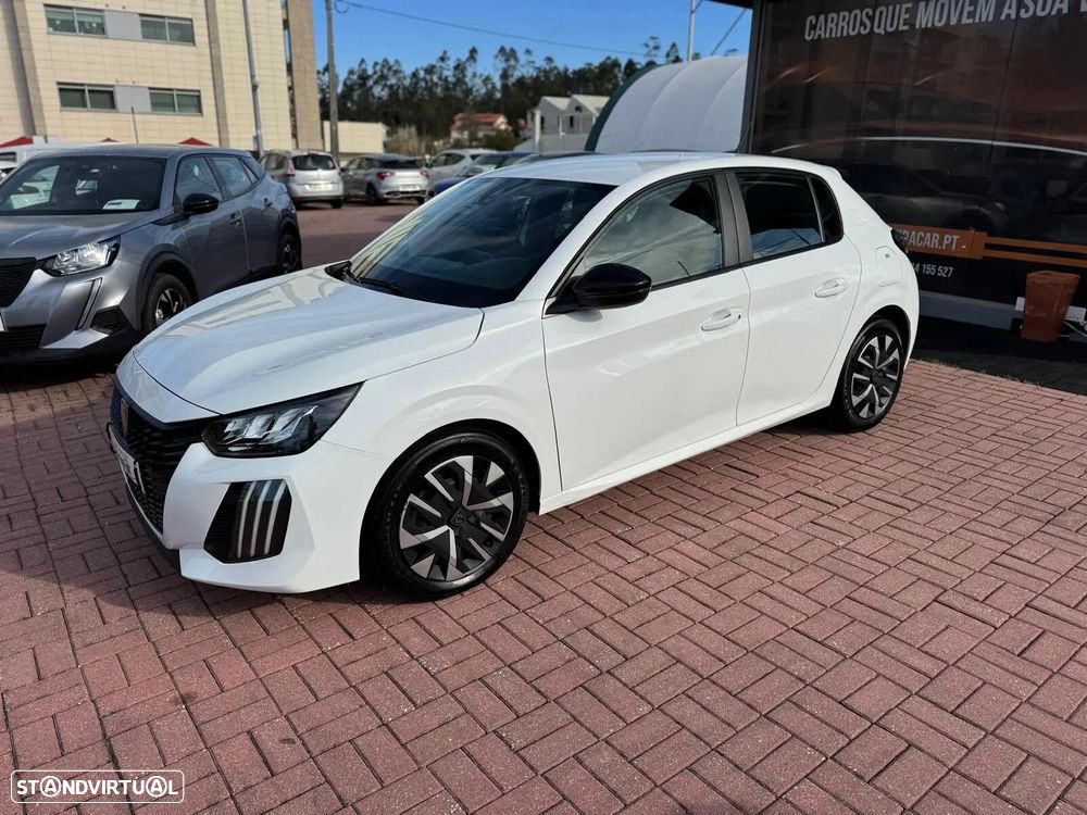 Peugeot 208 - 21