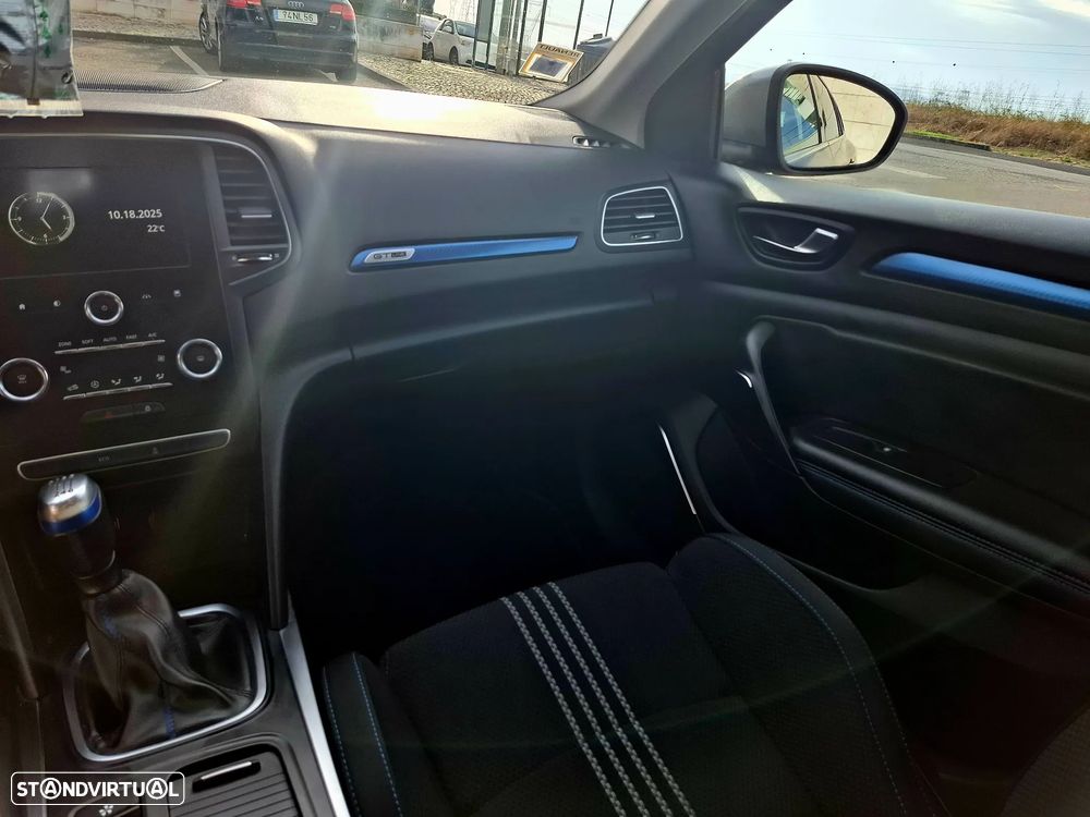 Renault Mégane Sport Tourer 1.5 Blue dCi GT Line - 16