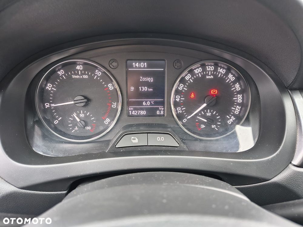 Skoda RAPID - 6