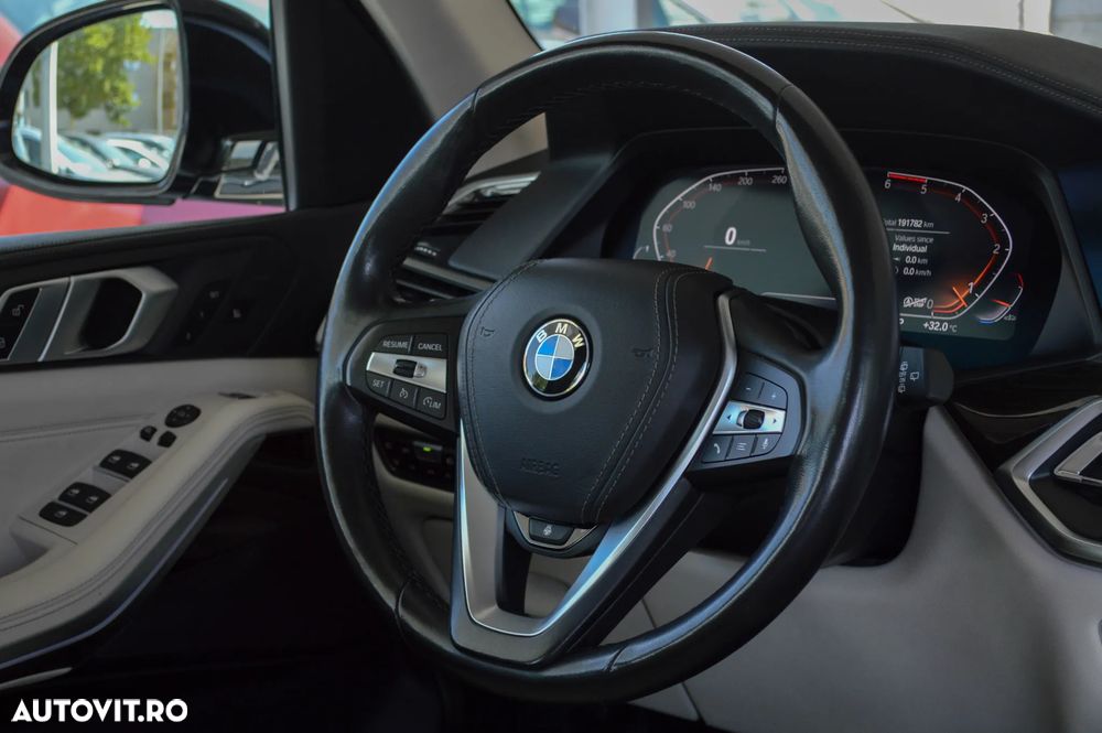 BMW X5 xDrive30d xLine - 40
