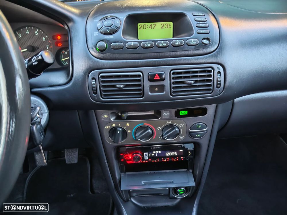 Toyota Corolla 1.4 VVT-i - 29