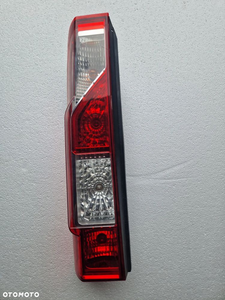 Opel Movano Renault Master III Tylna Lewa Lampa ORYGINAŁ Zielona Góra