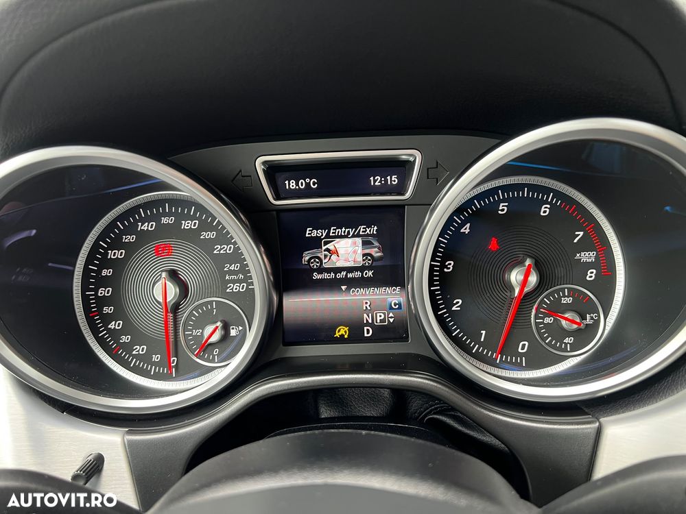 Mercedes-Benz GLS 400 4MATIC 9G-TRONIC AMG Line - 23