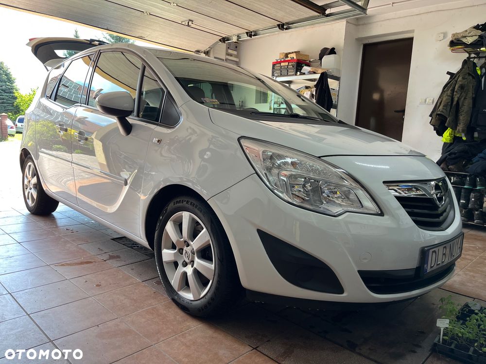 Opel Meriva 1.7 CDTI Cosmo - 1