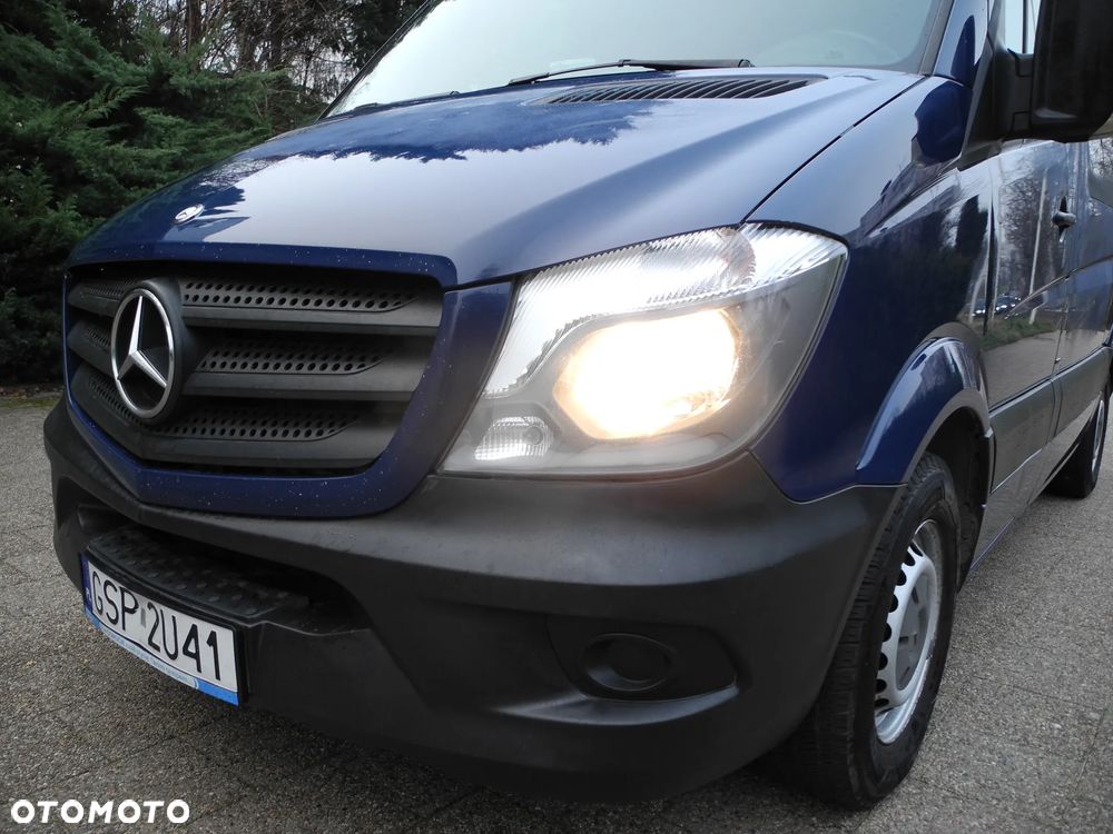 Mercedes-Benz Sprinter - 6