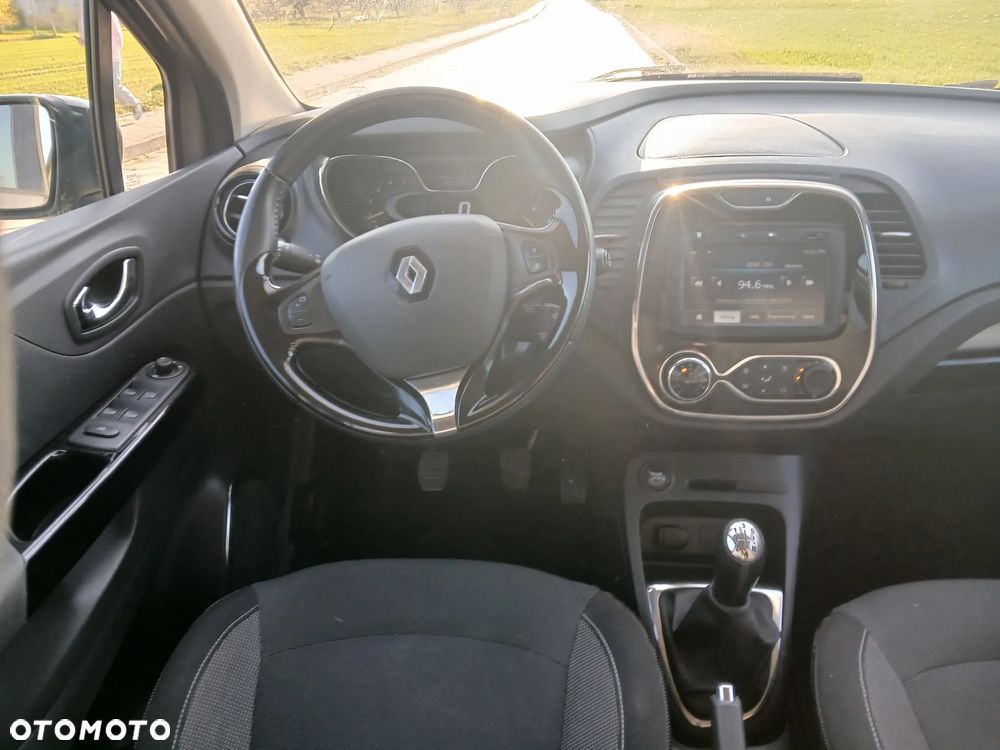 Renault Captur - 16
