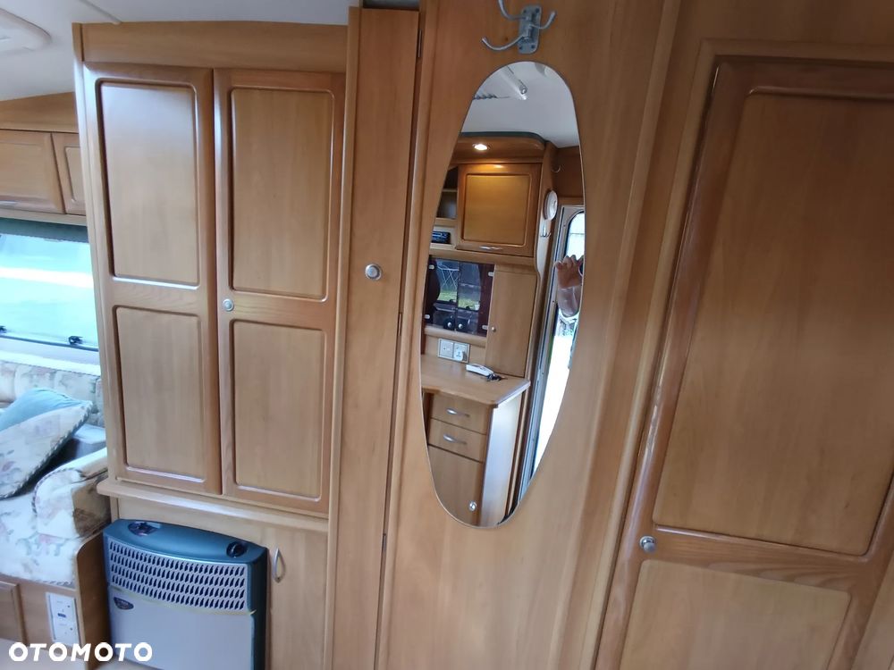 SWIFT Corniche - 17