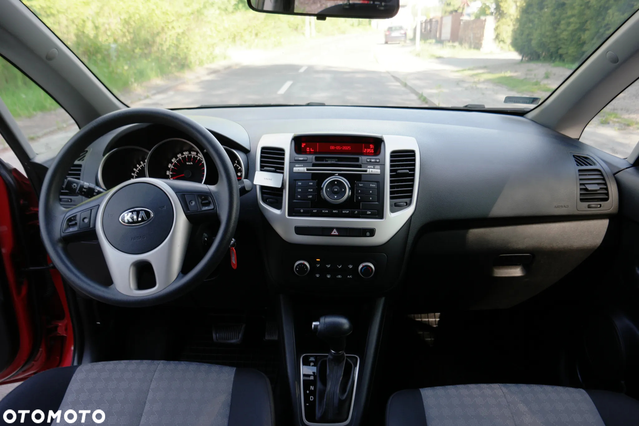 Kia Venga - 24