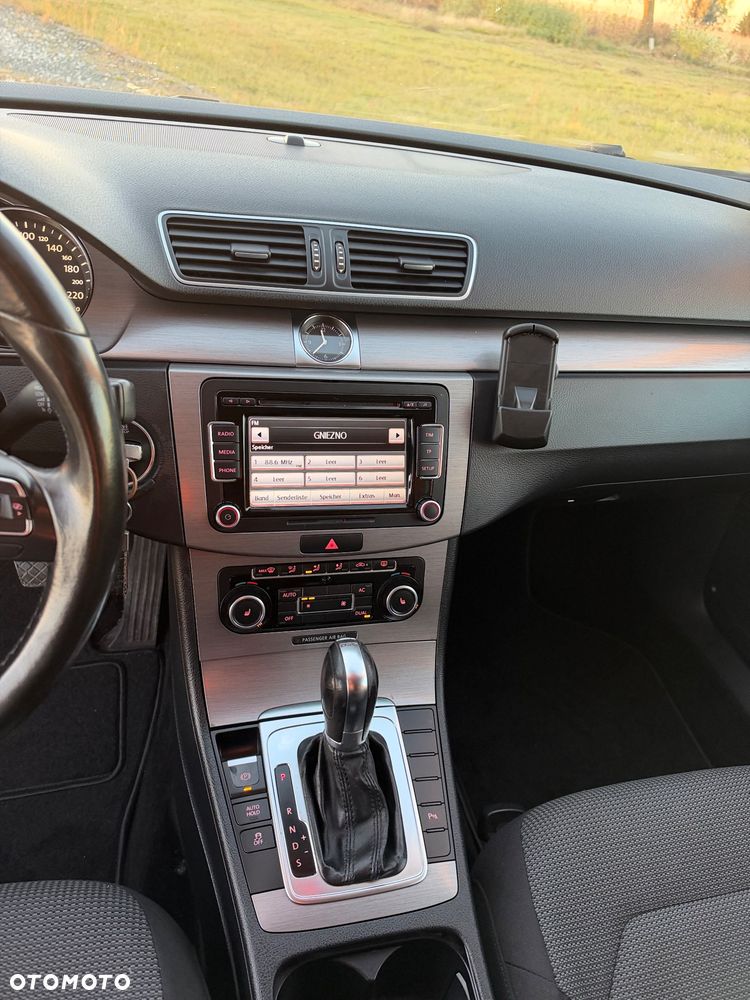 Volkswagen Passat Variant 1.4 TSI BMT Comfortline DSG - 32