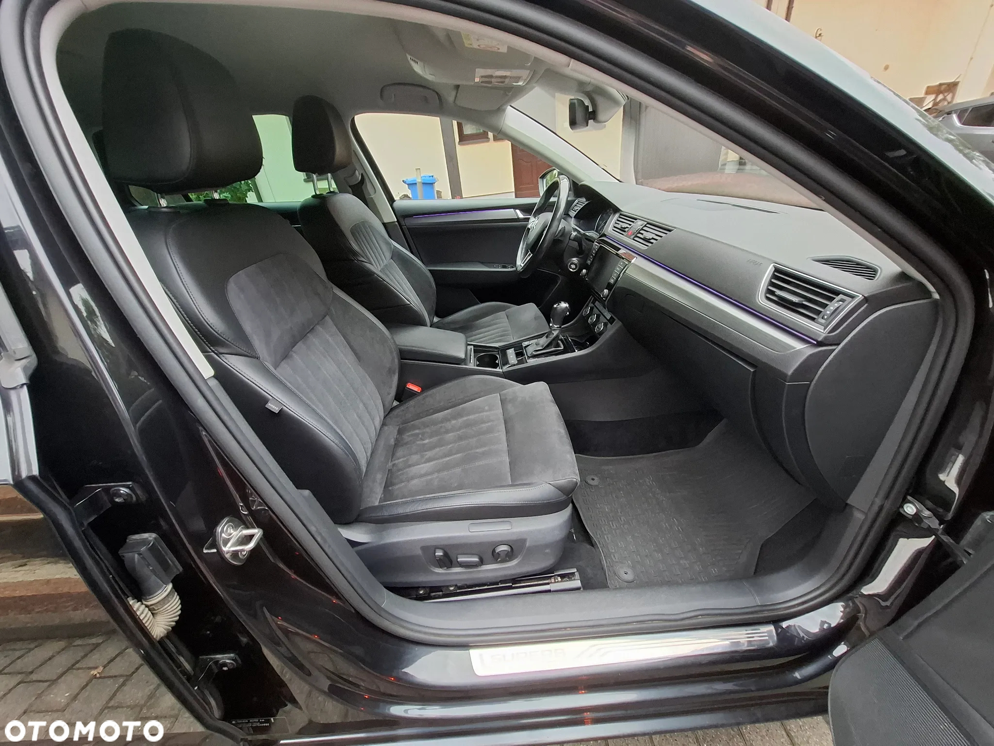 Skoda Superb 2.0 TSI Style DSG - 10