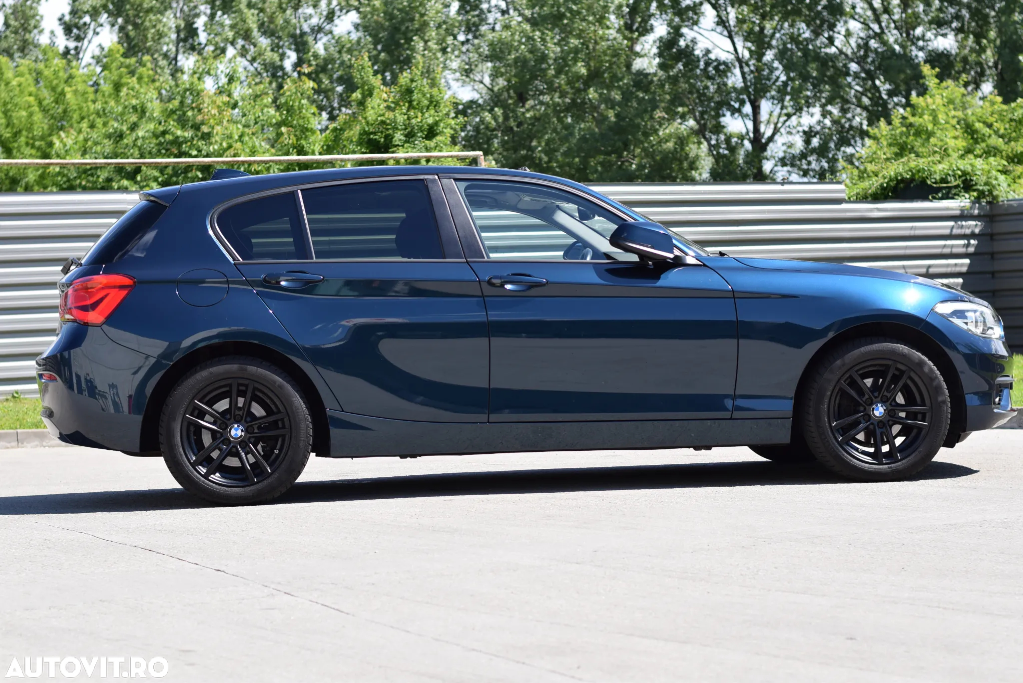 BMW Seria 1 120d Aut. Advantage - 31