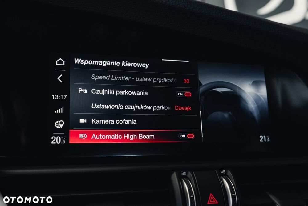 Alfa Romeo Giulia 2.0 Turbo TI Q4 - 24