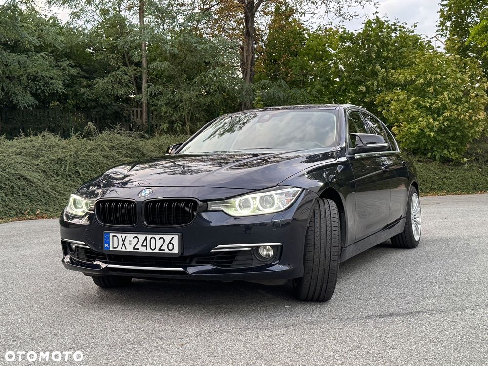 BMW Seria 3 328i Luxury Line - 6