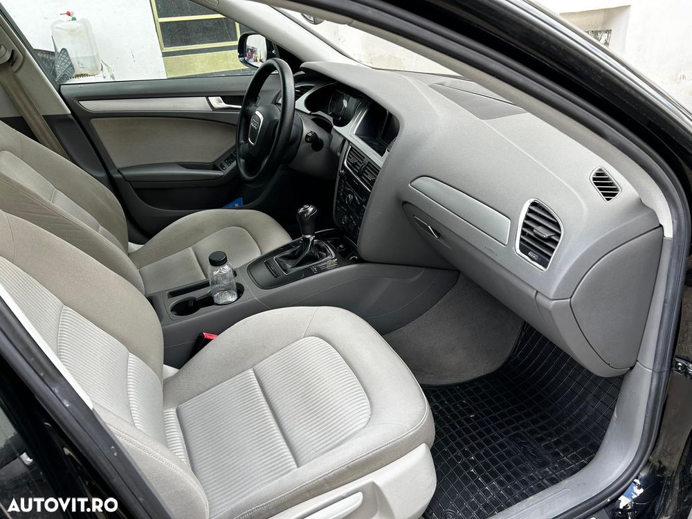 Audi A4 Limuzina 2.0 TDI B8 - 9