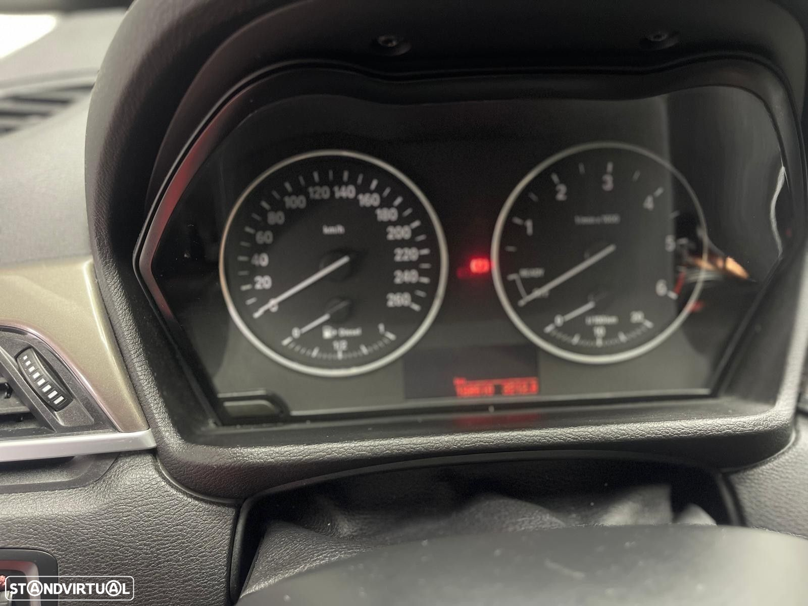 BMW X1 16 d sDrive Line Sport - 15