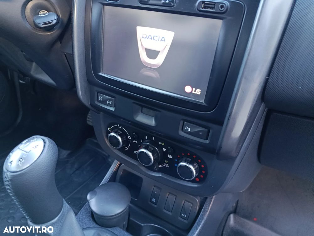 Dacia Duster 1.6 4x2 Laureate - 15