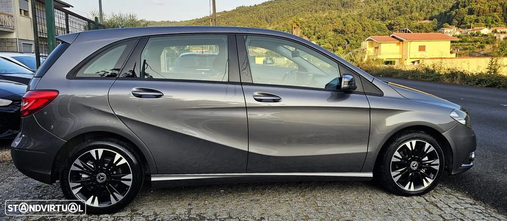 Mercedes-Benz B 180 d 7G-DCT Edition - 22