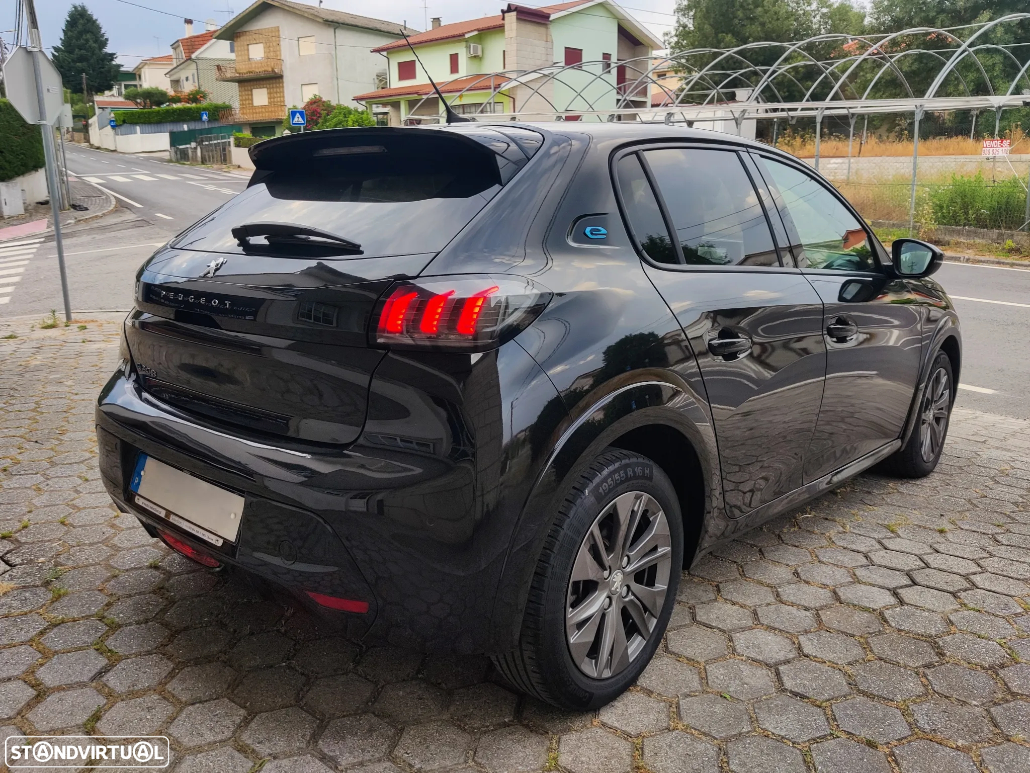 Peugeot e-208 50 kWh Allure - 5