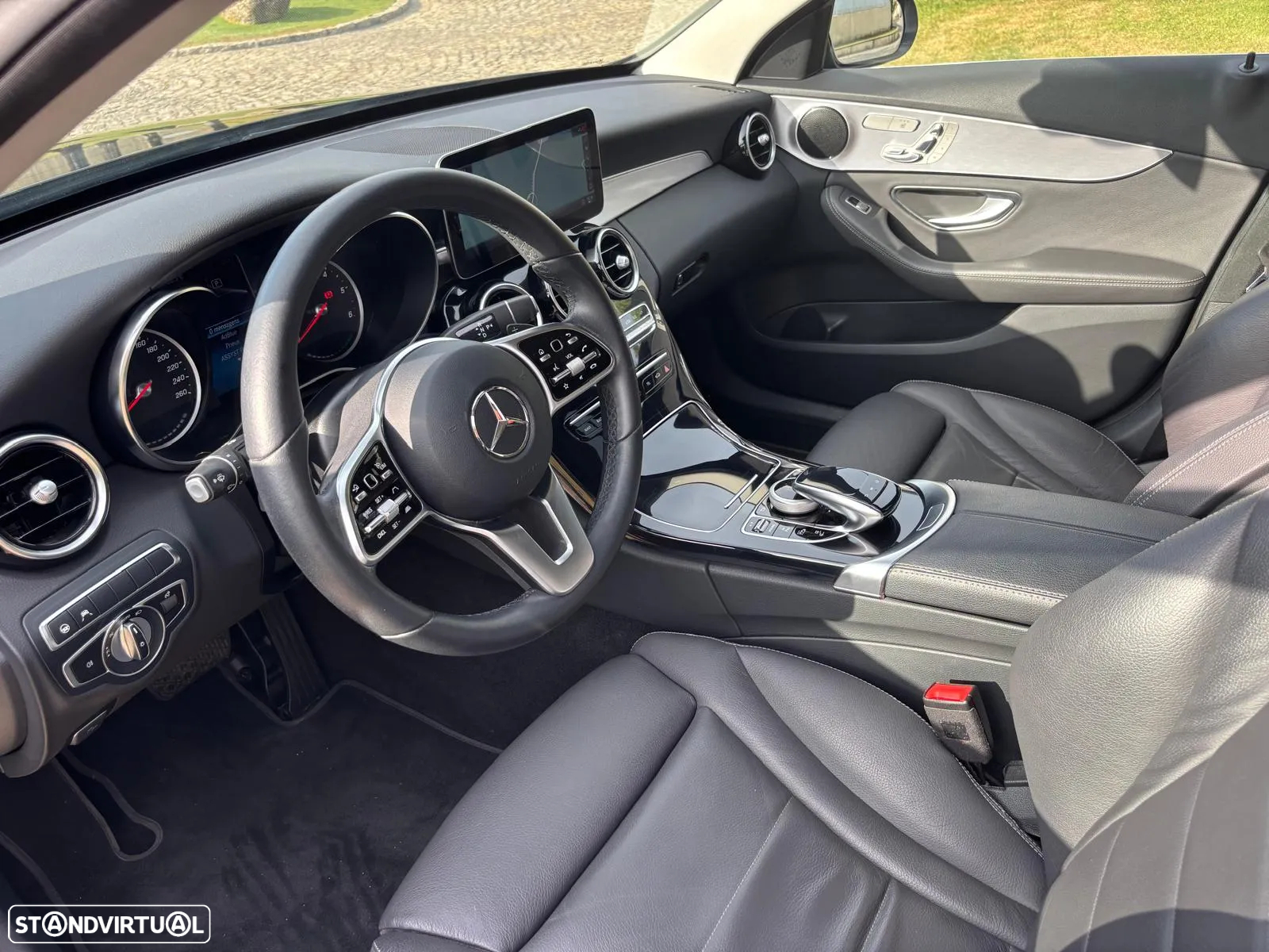 Mercedes-Benz C 300 de Avantgarde - 11