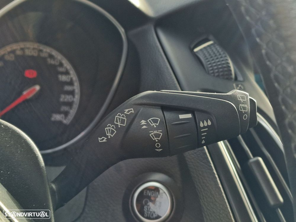 Ford Focus SW 2.0 TDCi ST-2 - 24