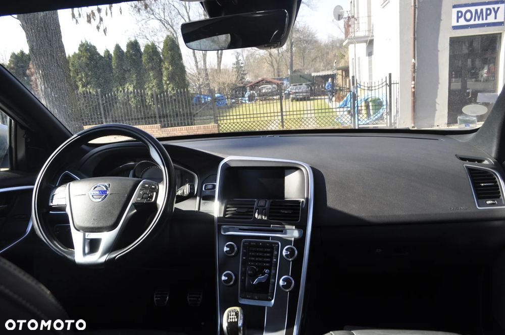 Volvo XC 60 D4 Drive-E R-Design Kinetic - 8