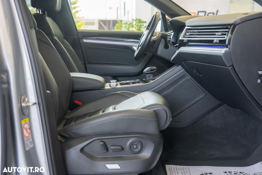 Volkswagen Touareg 3.0 V6 TDI 4Motion DPF Automatik R-Line - 18