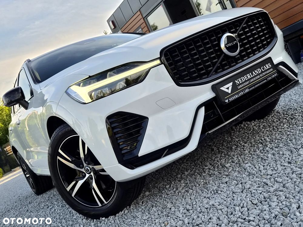Volvo XC 60 B4 D AWD Plus Dark - 5