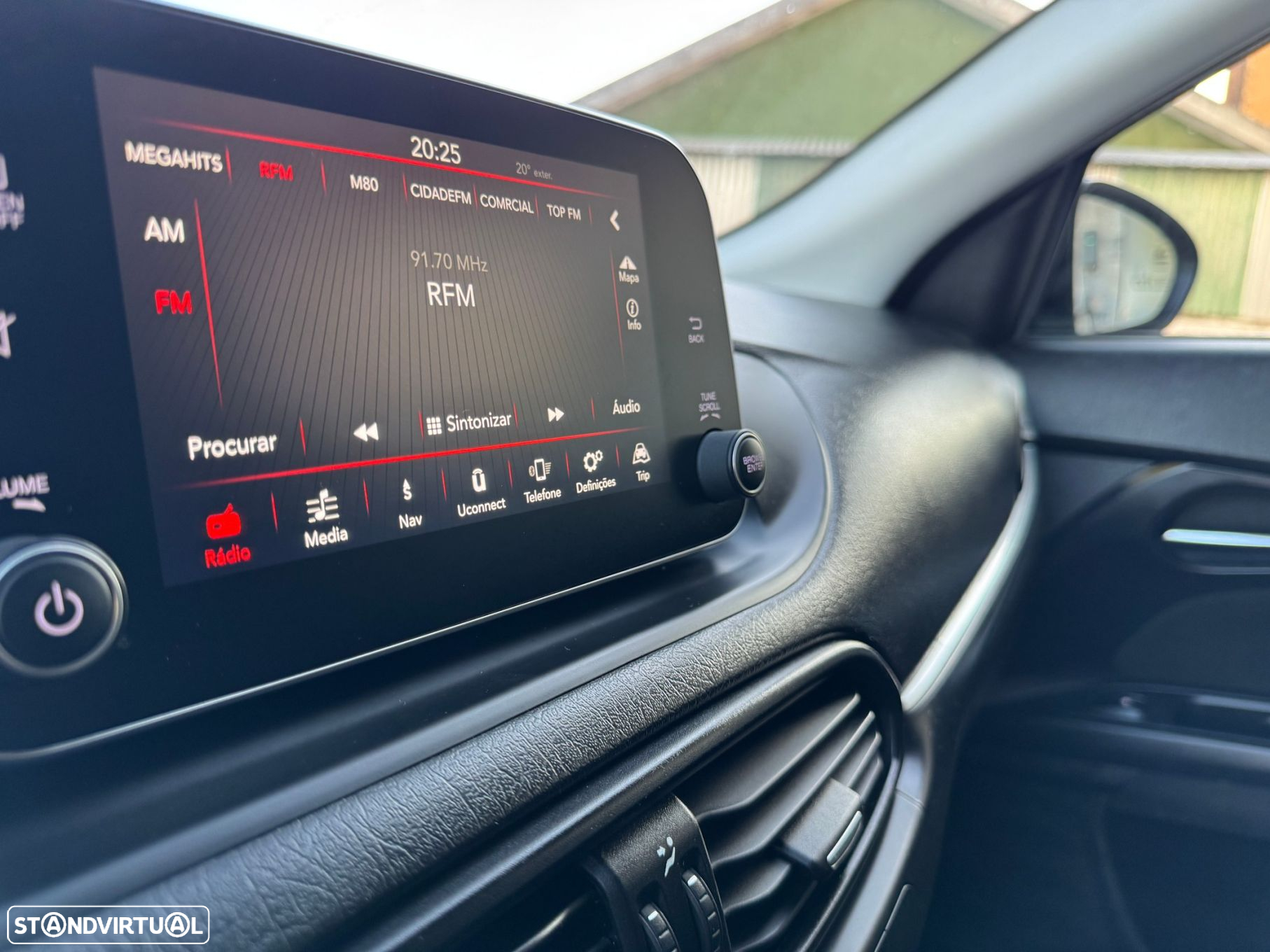 Fiat Tipo Station Wagon 1.3 M-Jet Lounge - 36
