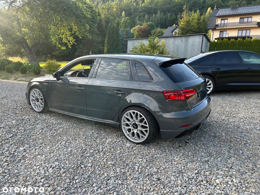 Audi A3 Sportback 2.0 TDI (clean diesel) quattro S tronic S line Sportpaket - 3