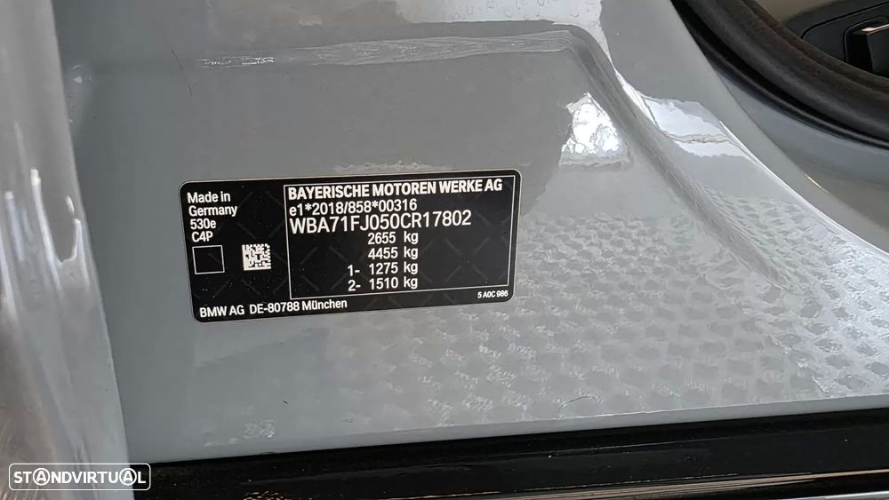 BMW 530 e Pack Desportivo M - 52