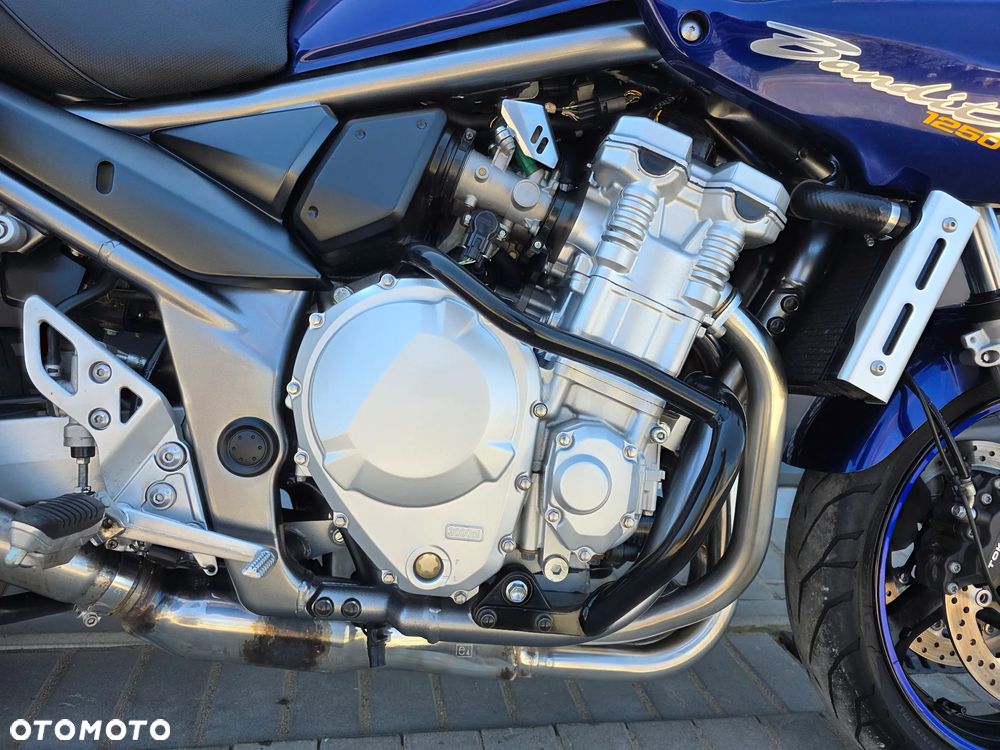 Suzuki Bandit - 14
