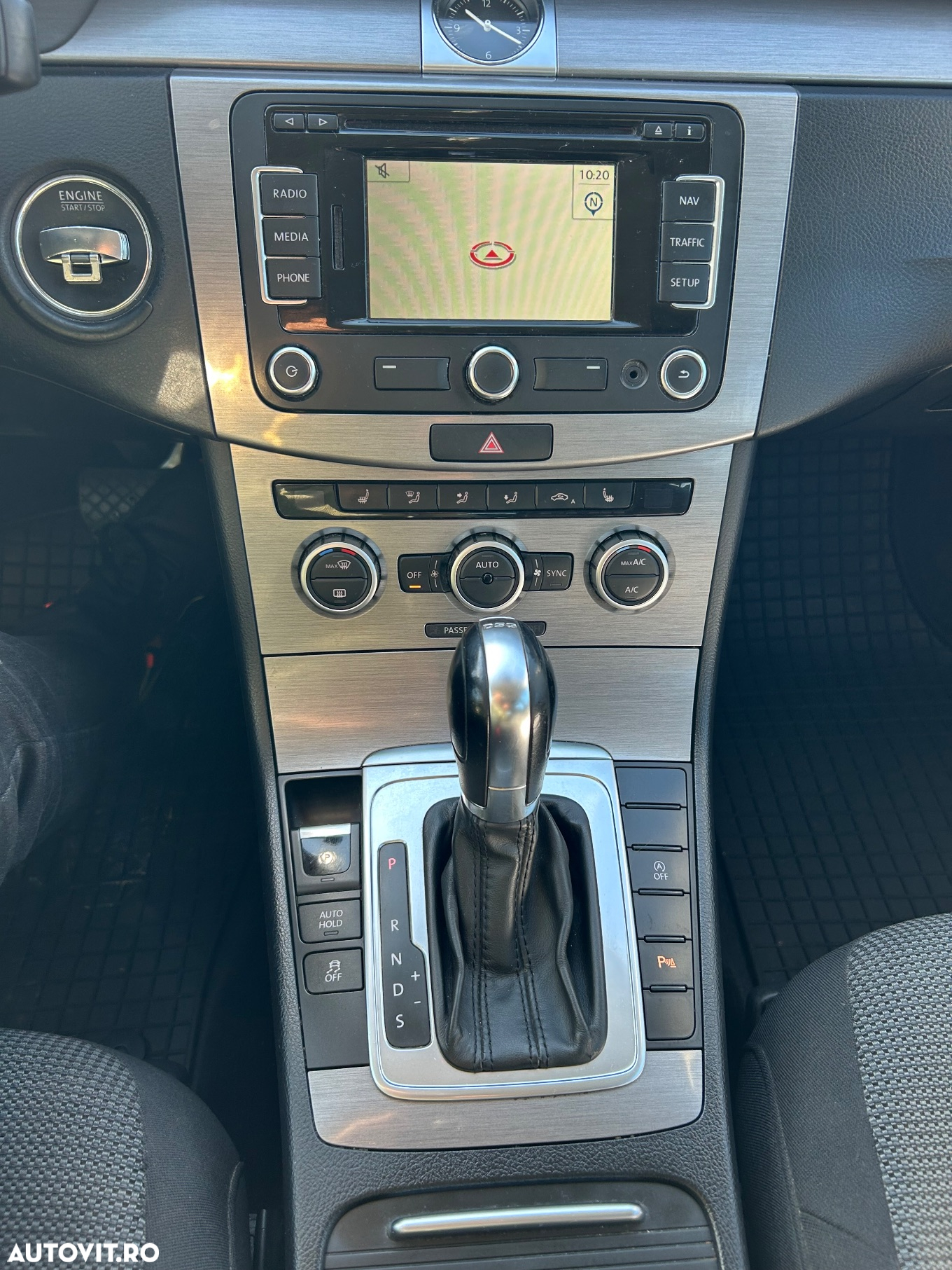 Volkswagen Passat Variant 2.0 Blue TDI DSG SCR Comfortline - 11