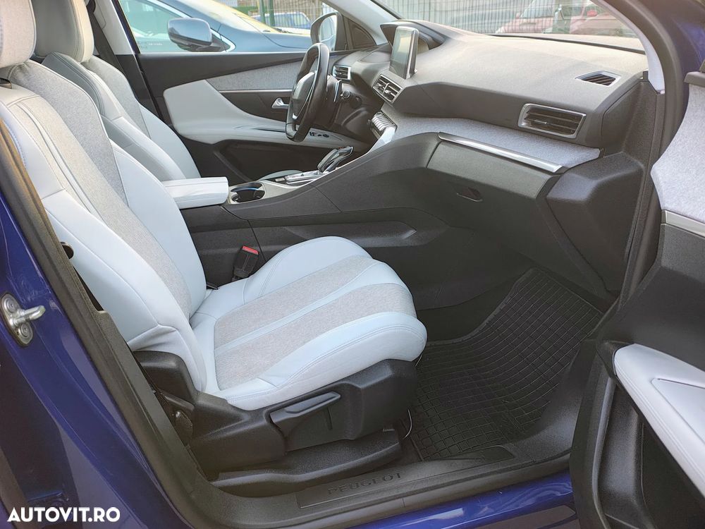 Peugeot 3008 PureTech 130 Stop & Start GPF EAT8 Allure - 5
