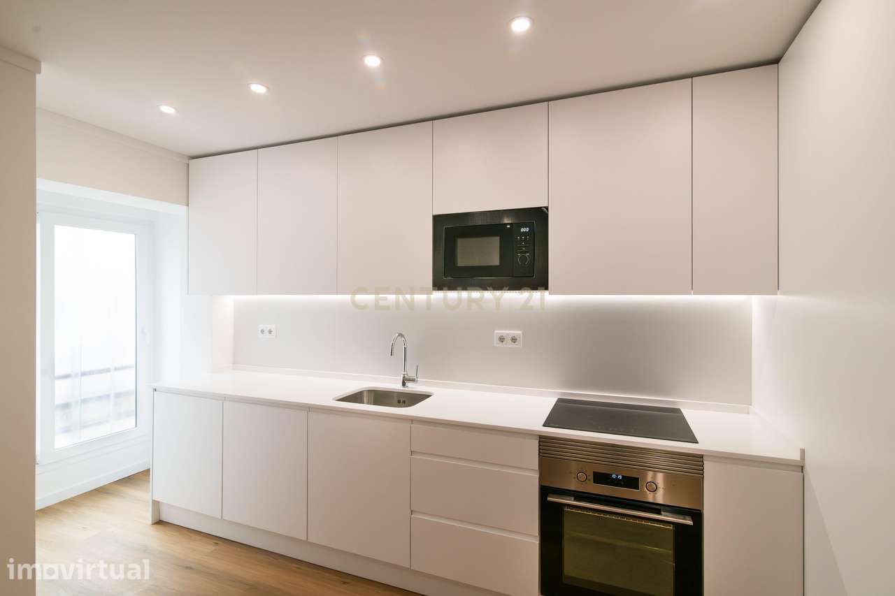 Apartamento T2 totalmente renovado em Telheiras - Grande imagem: 5/24
